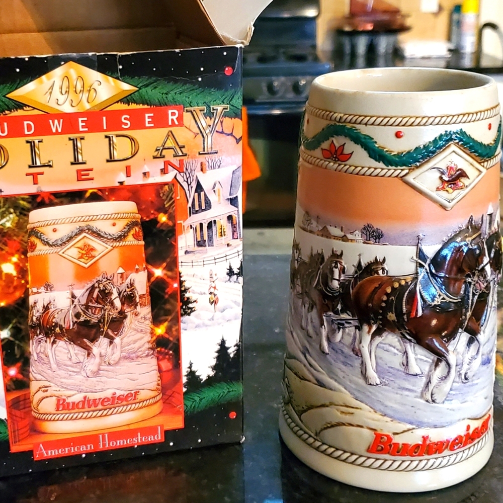 1996 Budweiser "American Homestead" Holiday Beer Stein Mug in BOX